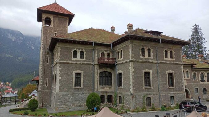Castelul Cantacuzino, Bușteni. FOTO: Grig Bute, Ora de Turism