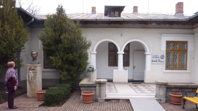 Casa memorială Nichita Stănescu, Ploiești. FOTO: Grig Bute, Ora de Turism