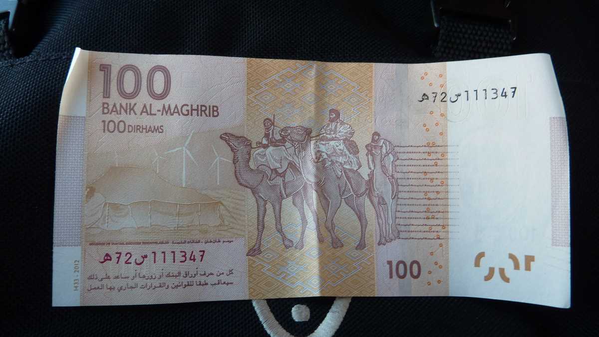 Bancnota de 100 dirhami, Maroc. FOTO: Grig Bute, Ora de Turism