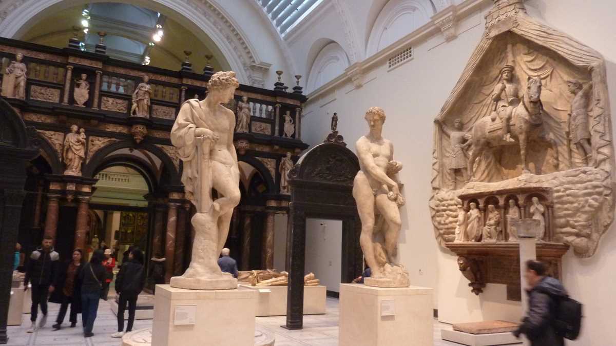 Victoria & Albert Museum, Londra. FOTO: Grig Bute, Ora de Turism