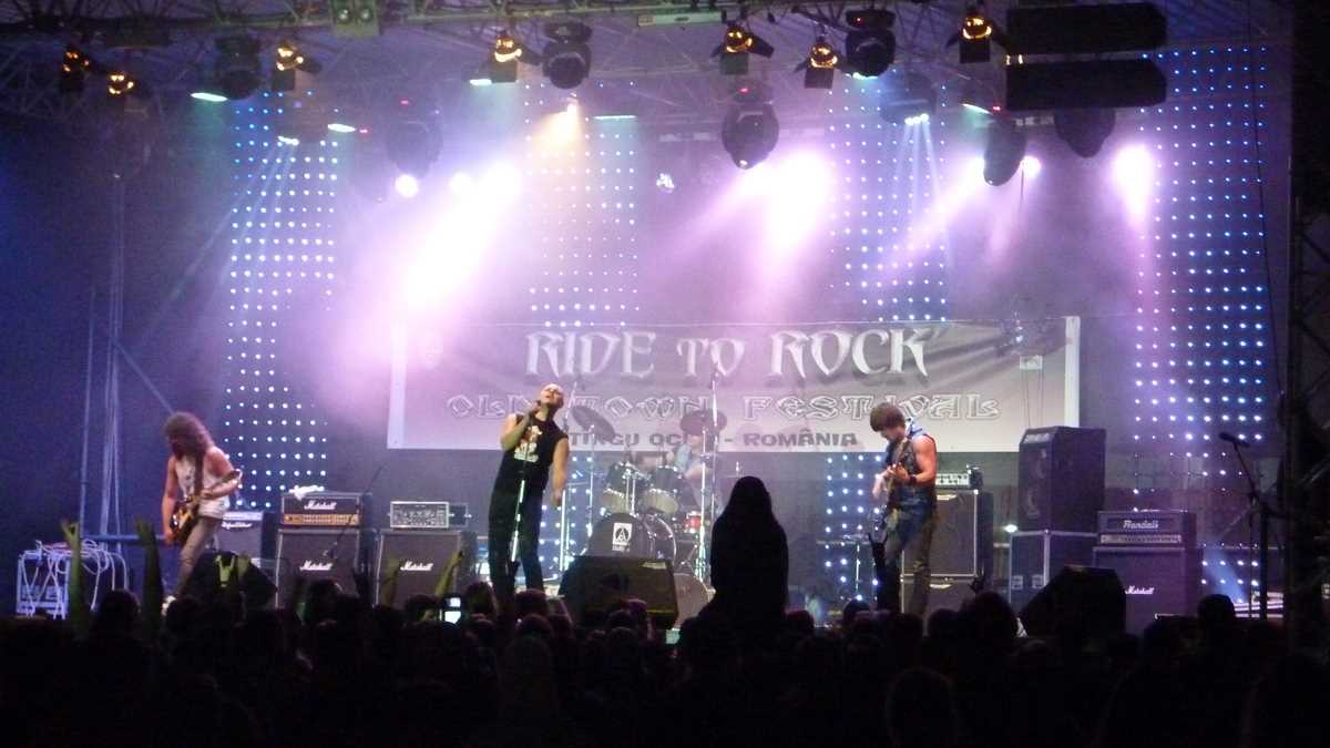 Ride to Rock Fest, Tîrgu Ocna, jud. Bacău. FOTO: Grig Bute, Ora de Turism