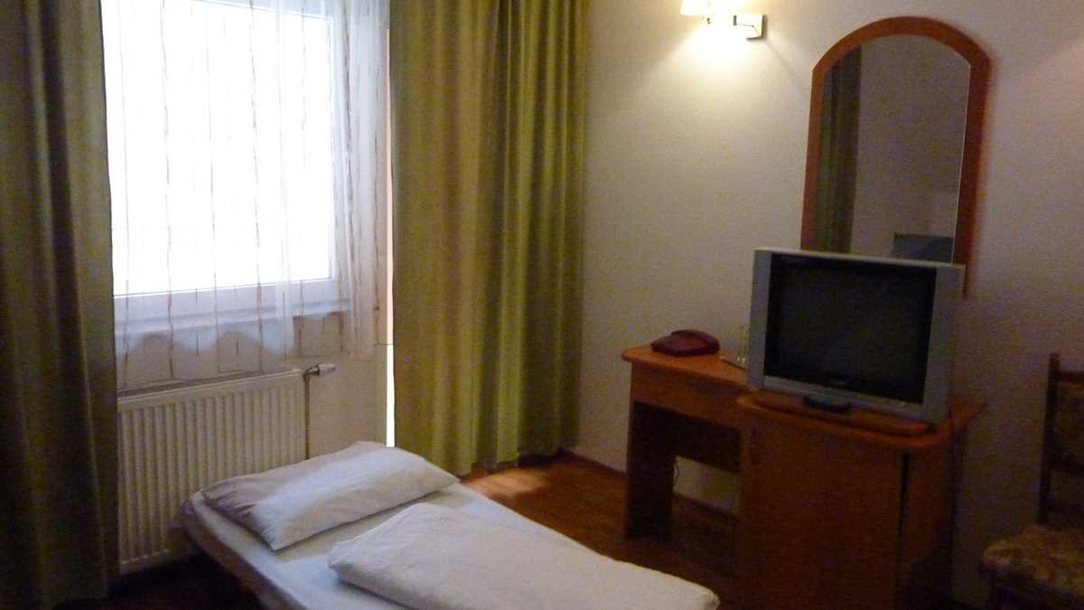 Hotel Poenița, Sighișoara, jud. Mureș. FOTO: Grig Bute, Ora de Turism