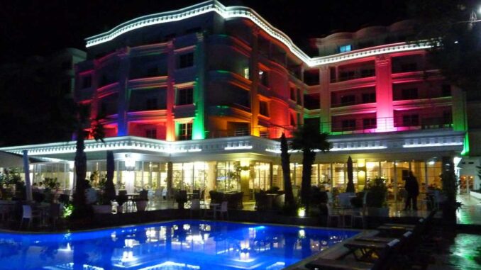 FAFA Premium Hotel, Golem, Albania. FOTO: Grig Bute, Ora de Turism