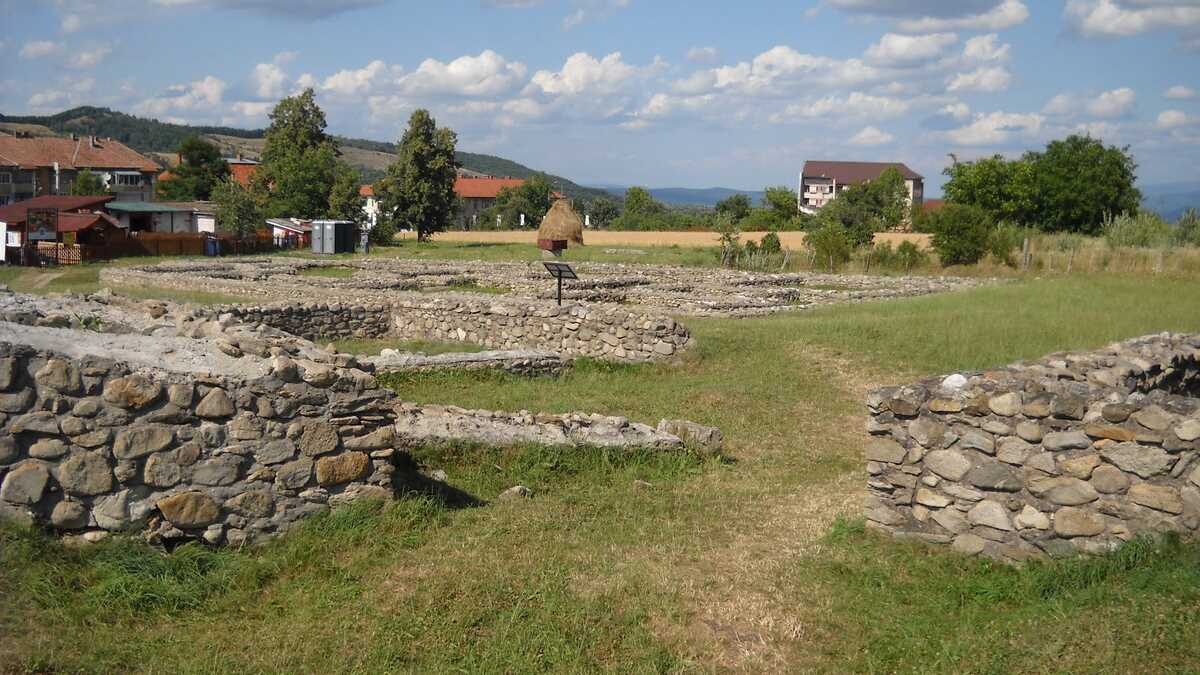 Situl arheologic Ulpia Traiana Sarmizegetusa, jud. Hunedoara. FOTO: Grig Bute, Ora de Turism