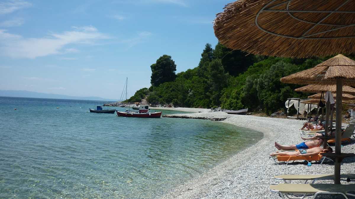 Mojito Beach Bar, Panormos, Skopelos, Grecia. FOTO: Grig Bute, Ora de Turism