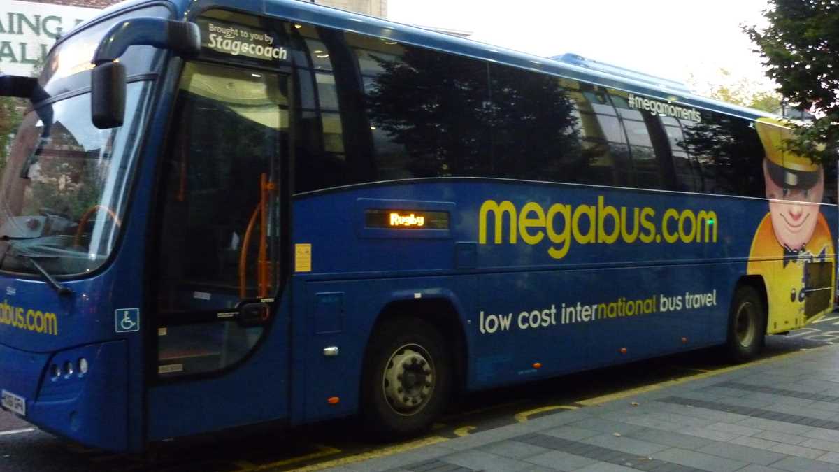 Autocar Megabus, Newcastle, UK. FOTO: Grig Bute, Ora de Turism