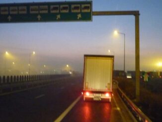Cabina camion DAF, autostradă din Ungaria. FOTO: Grig Bute, Ora de Turism