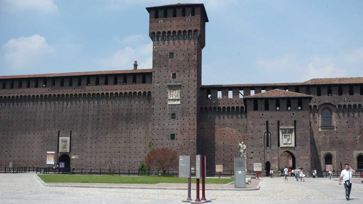 Castello Sforzesco, Milano, Italia. FOTO: Grig Bute, Ora de Turism