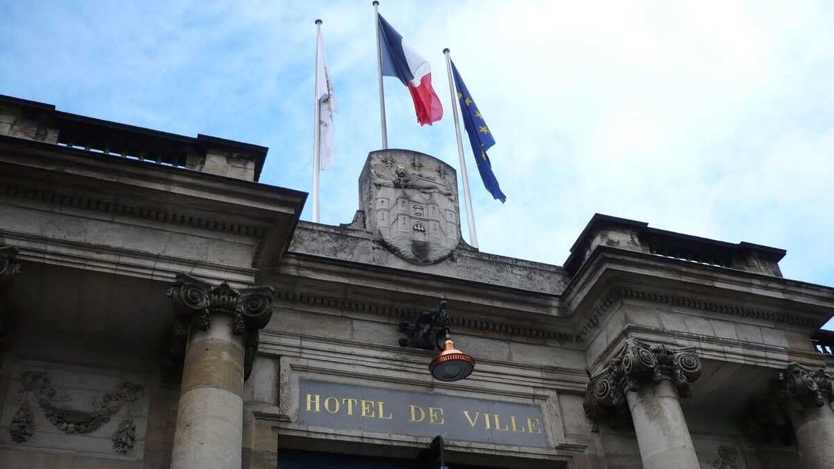 Primăria Bordeaux, Franța. FOTO: Grig Bute, Ora de Turism