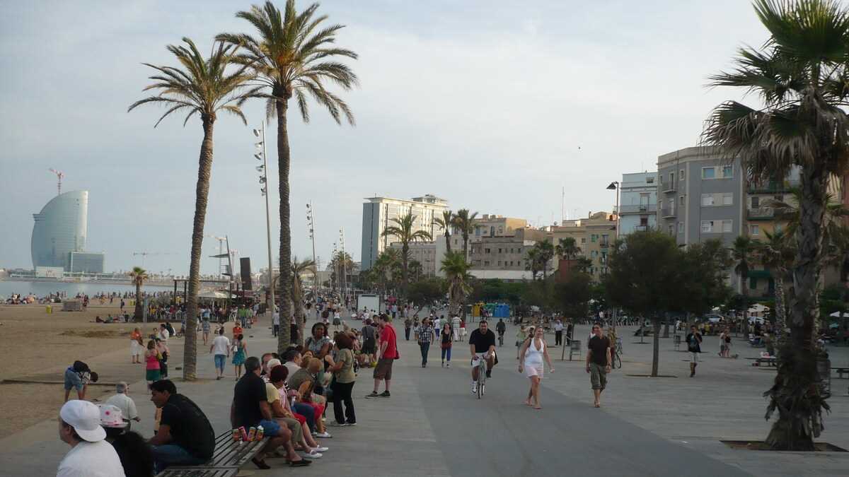 Plaja Barceloneta, Barcelona, Spania. FOTO: Grig Bute, Ora de Turism