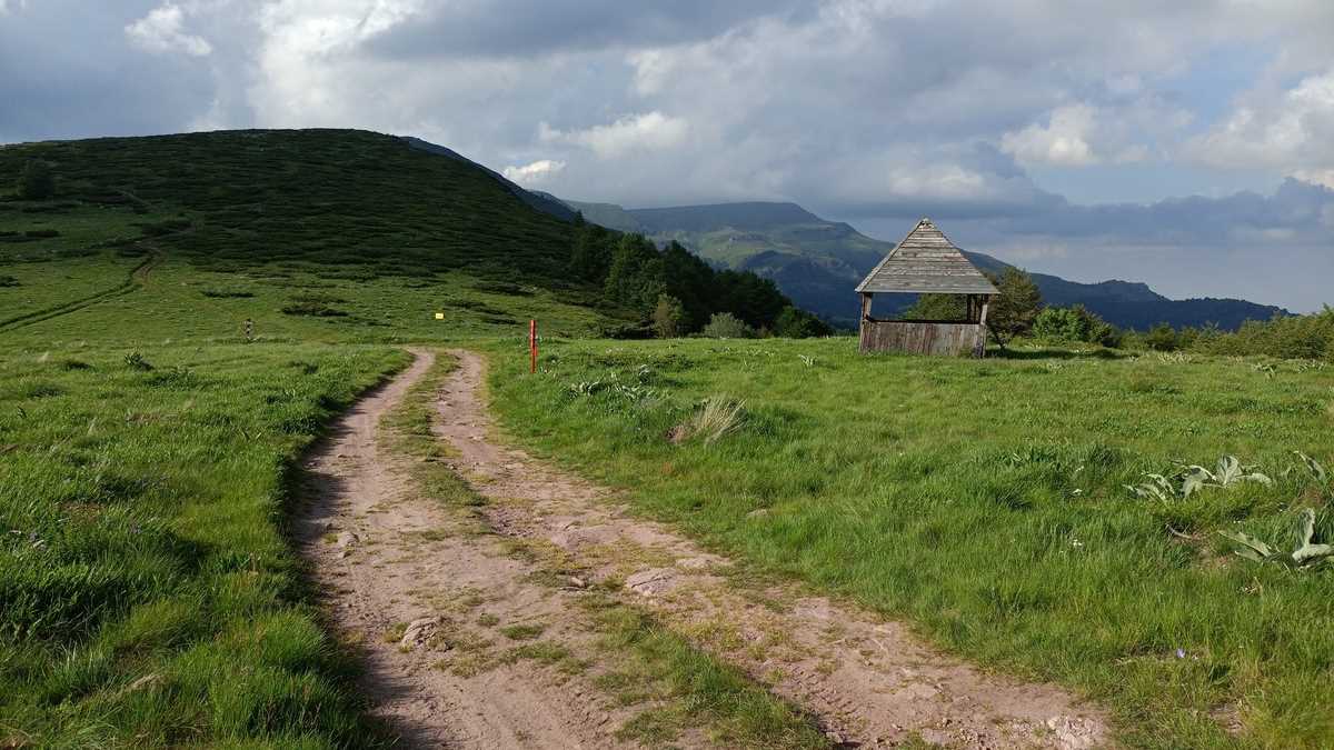 Masivul Stara Planina, Serbia. FOTO: Grig Bute, Ora de Turism