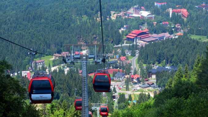 Telecabina Poiana Brașov. FOTO: BIBI Touroperator