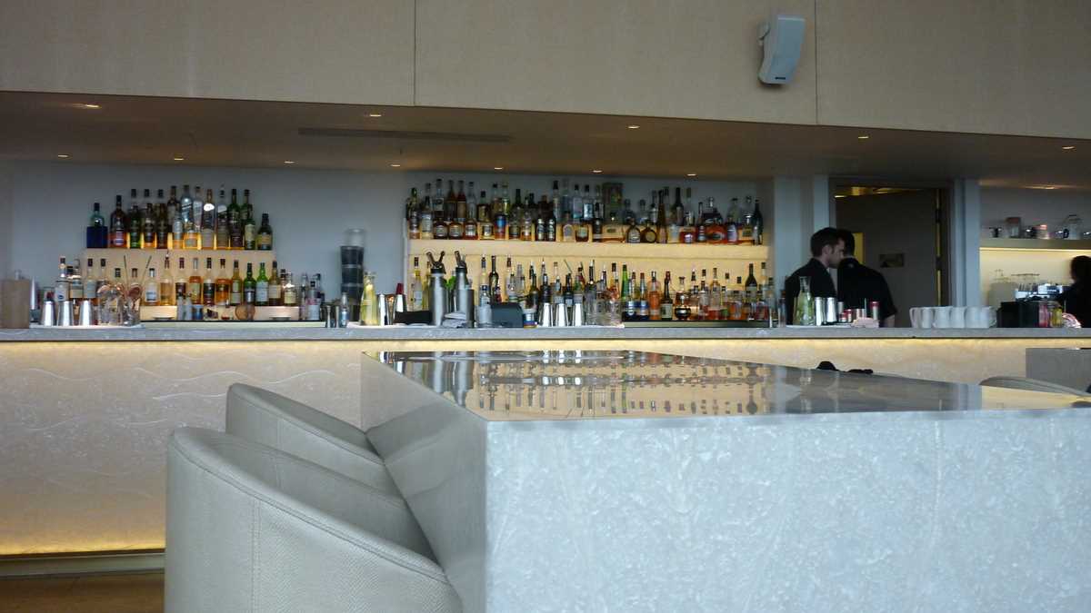 Cloud 23 bar, Beetham Tower, Manchester, UK. FOTO: Grig Bute, Ora de Turism