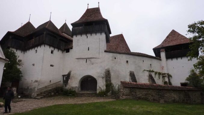 Biserica fortificată din Viscri, jud. Brașov. FOTO: Grig Bute, Ora de Turism