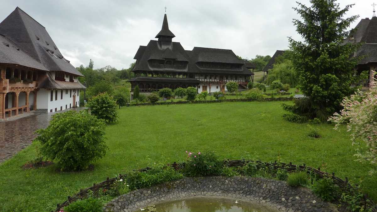 Mănăstirea Bârsana, jud. Maramureș. FOTO: Grig Bute, Ora de Turism