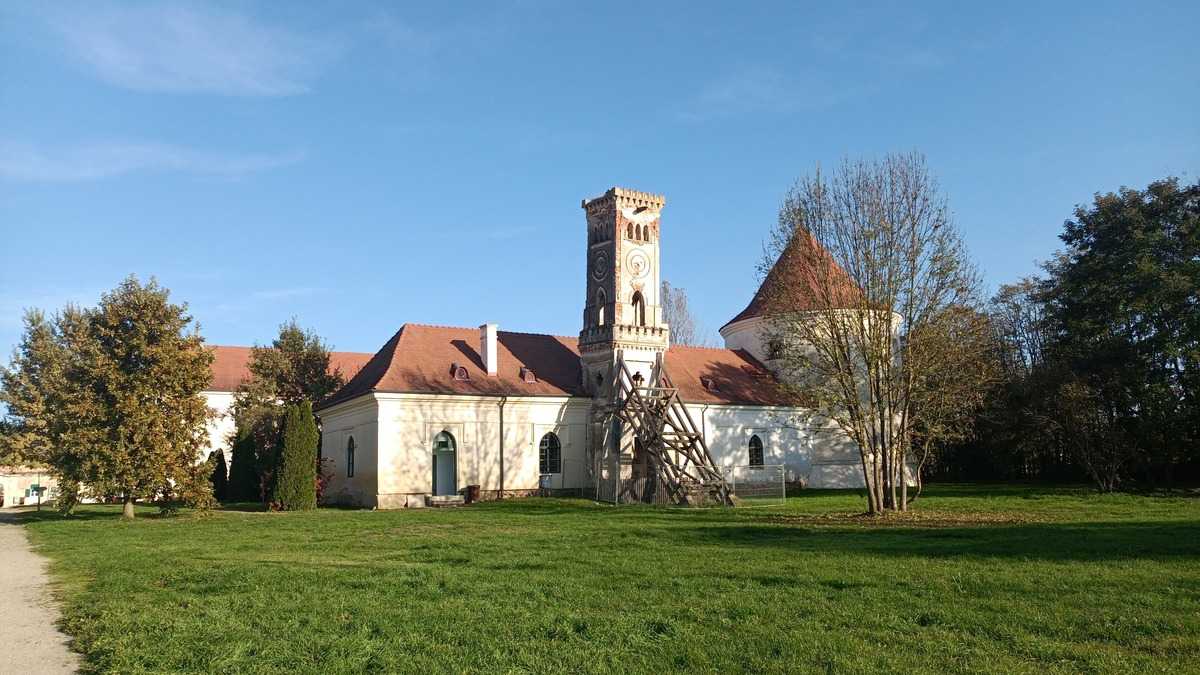 Castelul Bánffy, Bonțida, jud. Cluj. FOTO: Grig Bute, Ora de Turism