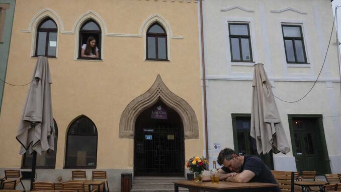 Club Log Out, Baia Mare. FOTO: Ora de Turism + AI