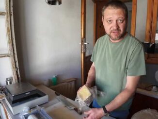 István Varga, producător de brînză din Cund, județul Mureș. FOTO: Grig Bute, Ora de Turism